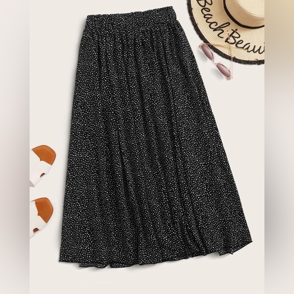 SHEIN Black and White Dotted Skirt